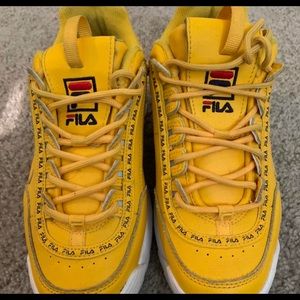Yellow Filas